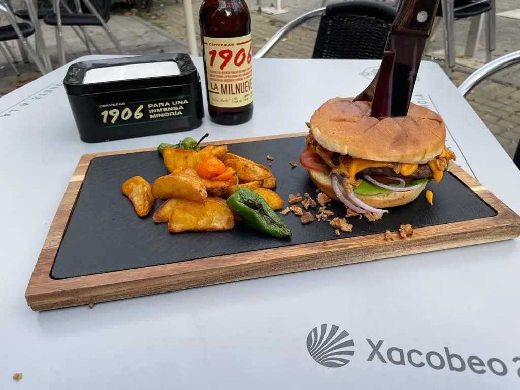 Hamburguesa a la parrilla